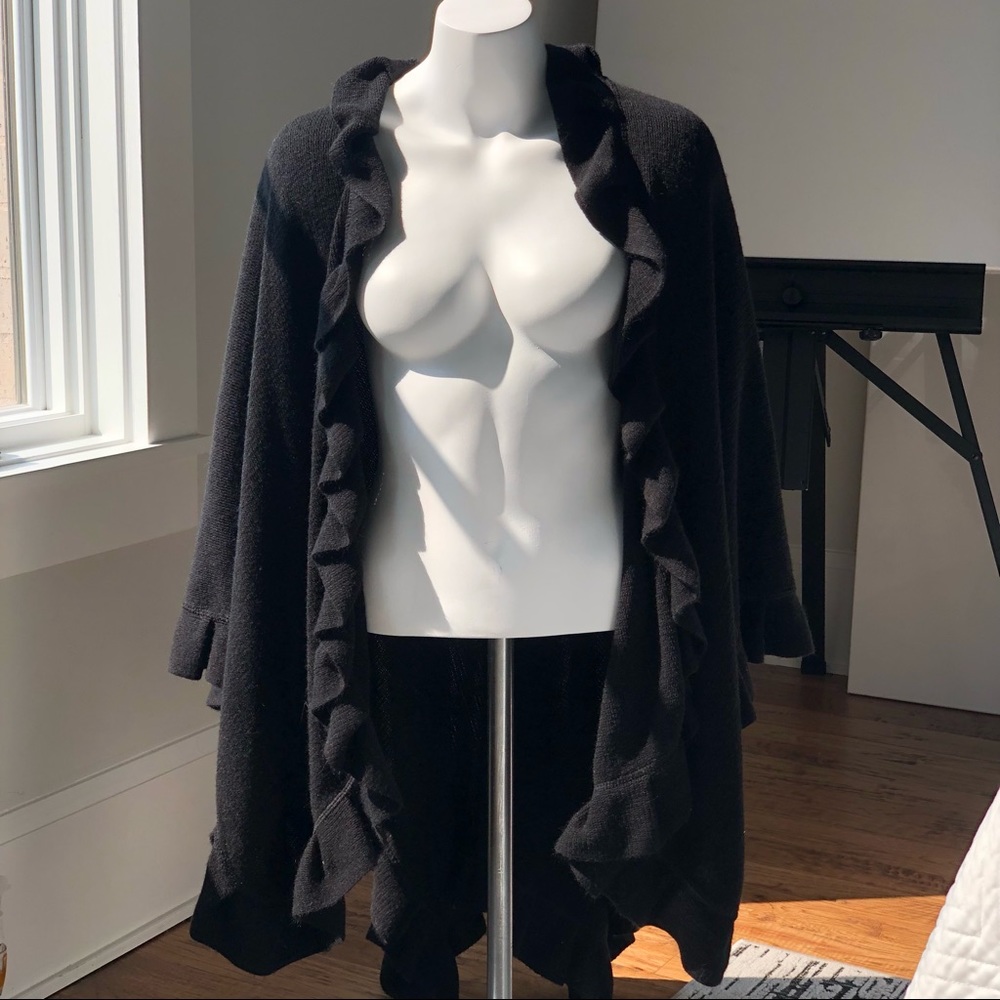 Mix it Shawl Sweater Shrug Coat with ruffles OS Black